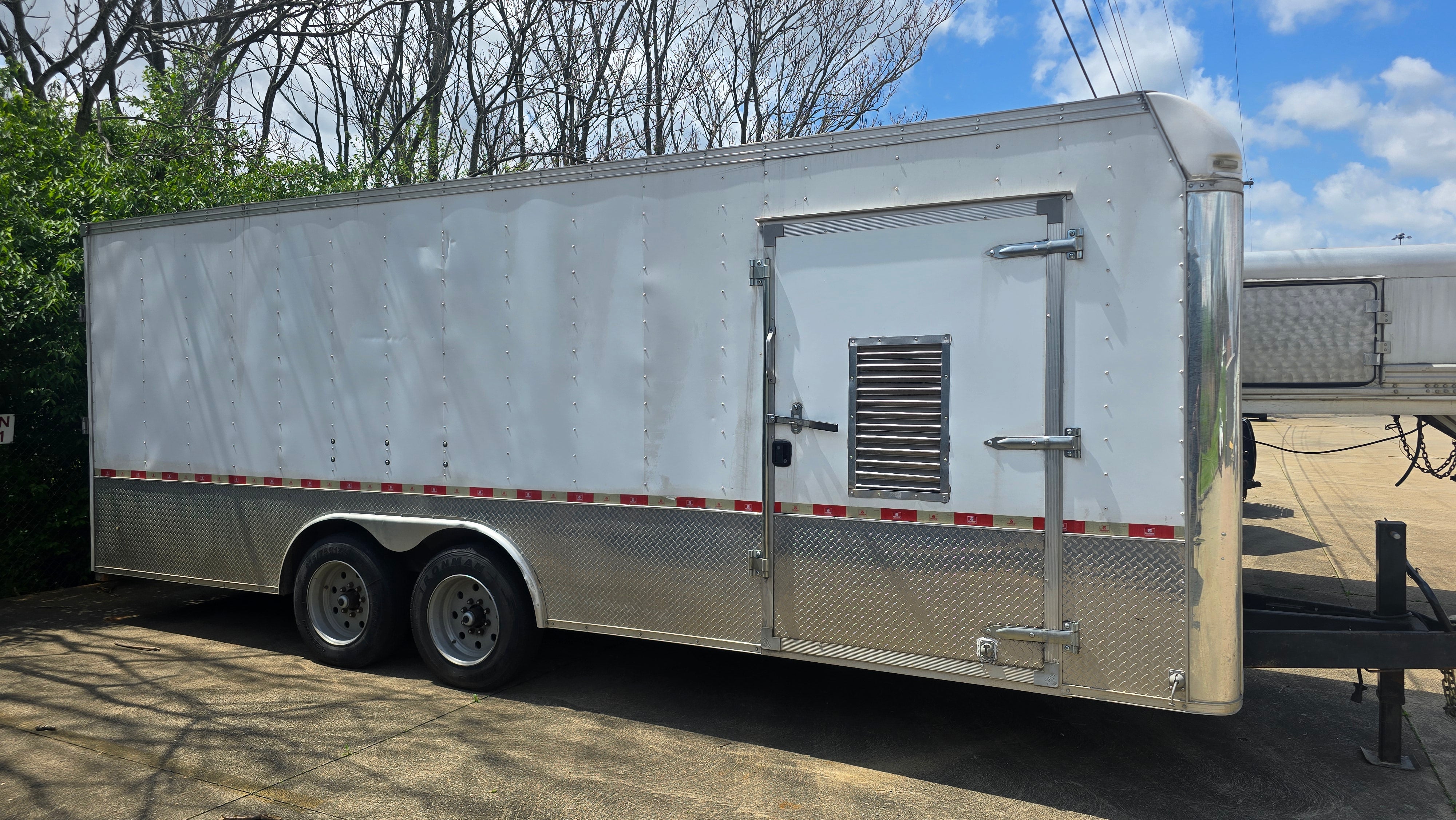 Used 20 ft Enclosed Trailer